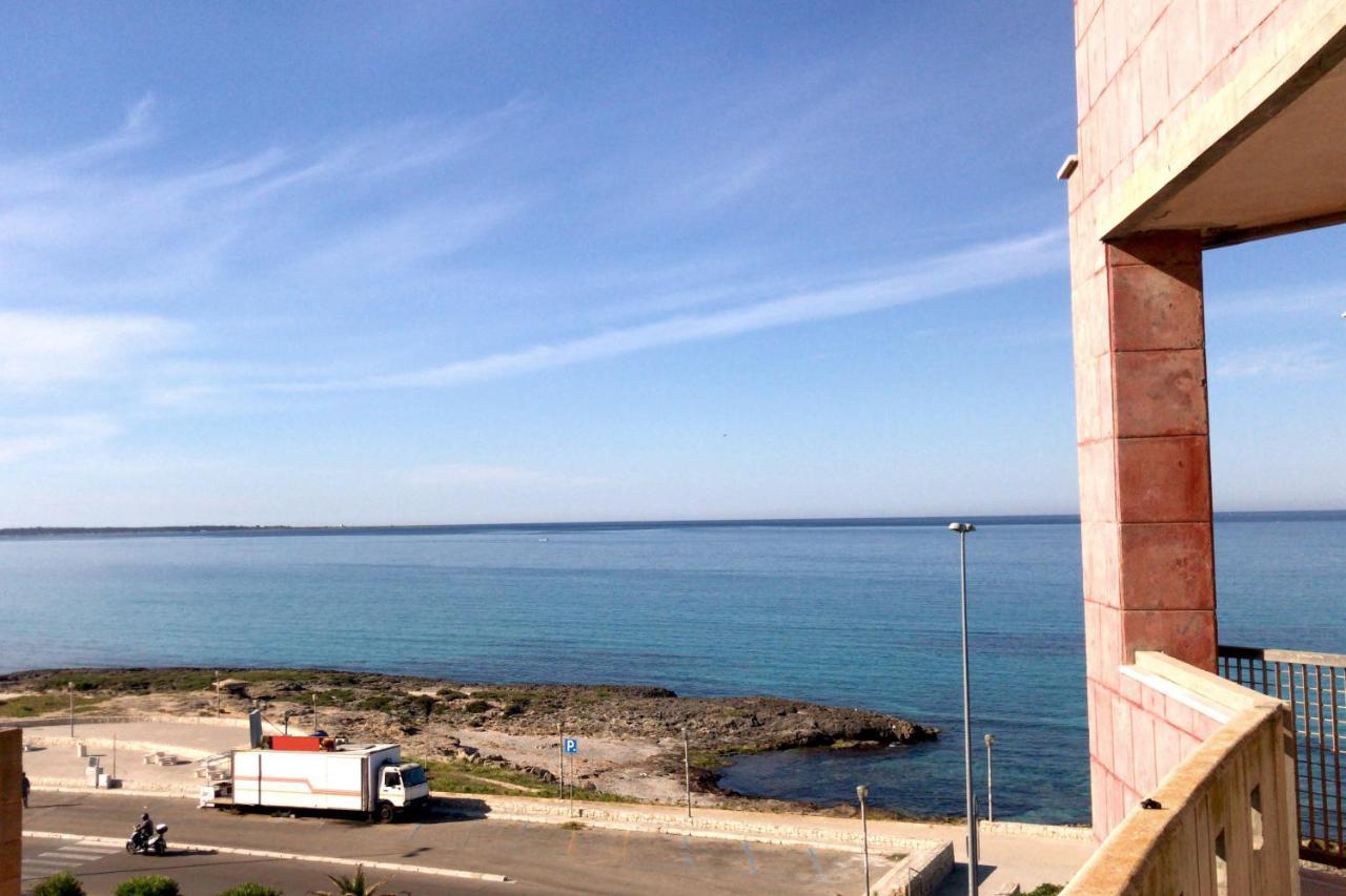 A 20 mt dal mare Villa Gallipoli Bagian luar foto